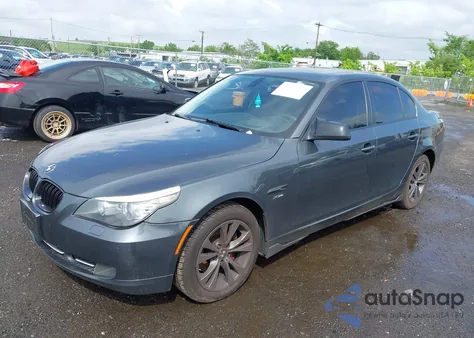 2010 BMW 535I xDrive z USA, uszkodzony, nr VIN WBANV9C58AC391222